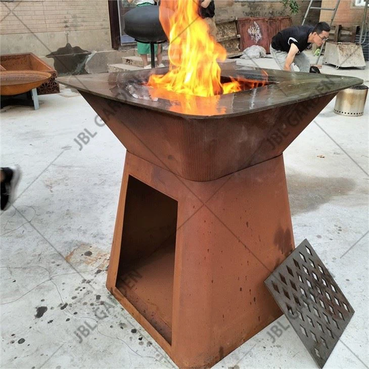 Outdoor Barbecue Grill