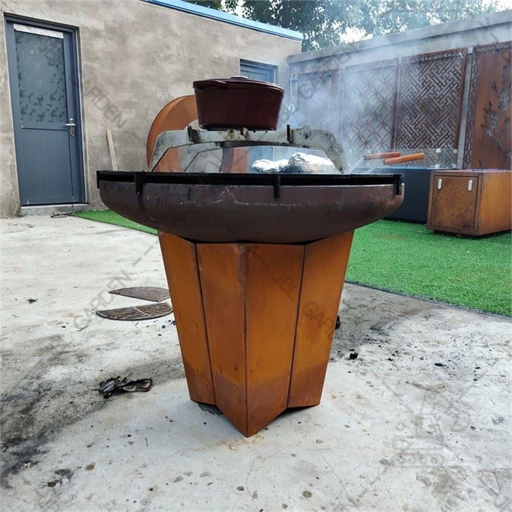 Outdoor Kitchen With Charcoal Bbq
