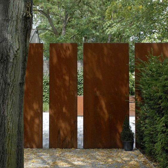 Sgriniau Corten Haniaethol