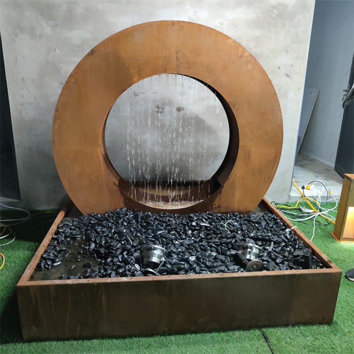 Lunar Arc Corten Steel Water Feature Outdoor Landscaping Curtain high quality