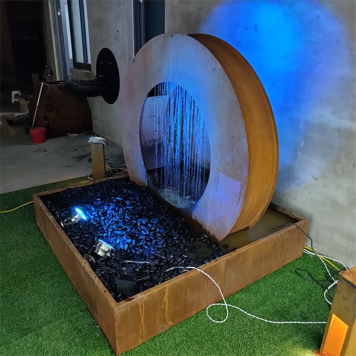 Lunar Arc Corten Steel Water Feature Outdoor Landscaping Curtain factory