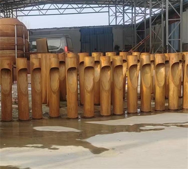 Outdoor Corten Steel LED Bollard Light Round Shape Column Pathway Lamp best