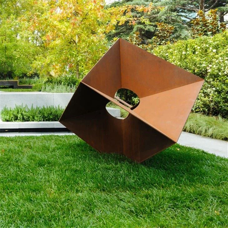Outdoor Large Garden Sculptures