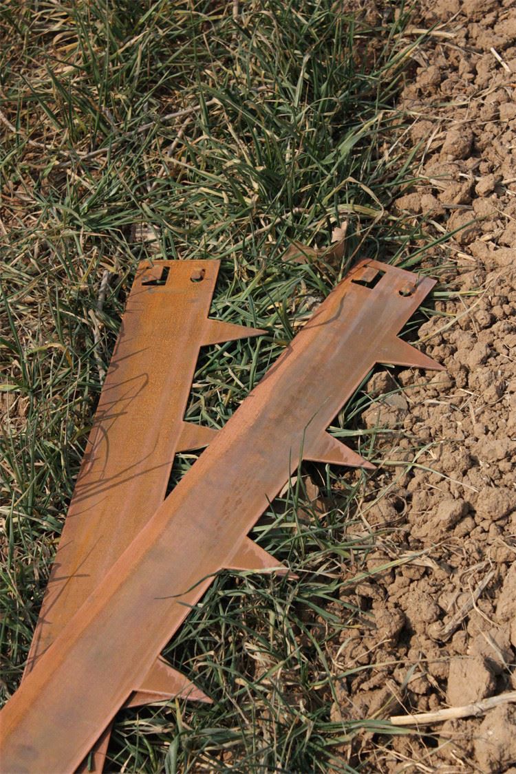 Gardd Durtig Corten Tirlunio Ymylu Gyda Gorffen Hindreuliedig