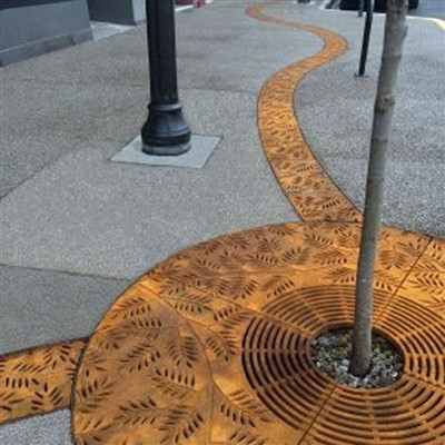 Gorffen Rhwdlyd Gratio Coed Corten