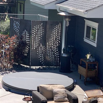 Ffens Sgrin Yn yr Ardd