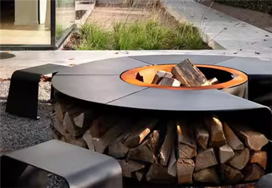 Pwll Tân Dur Gyda Chadeiriau