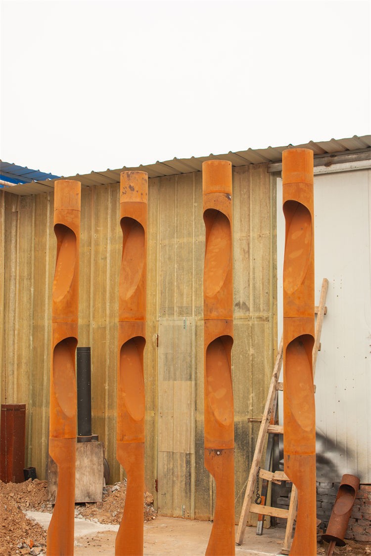 Weather-Resistant Corten Steel LED Bollard Lamp Round Column Design best